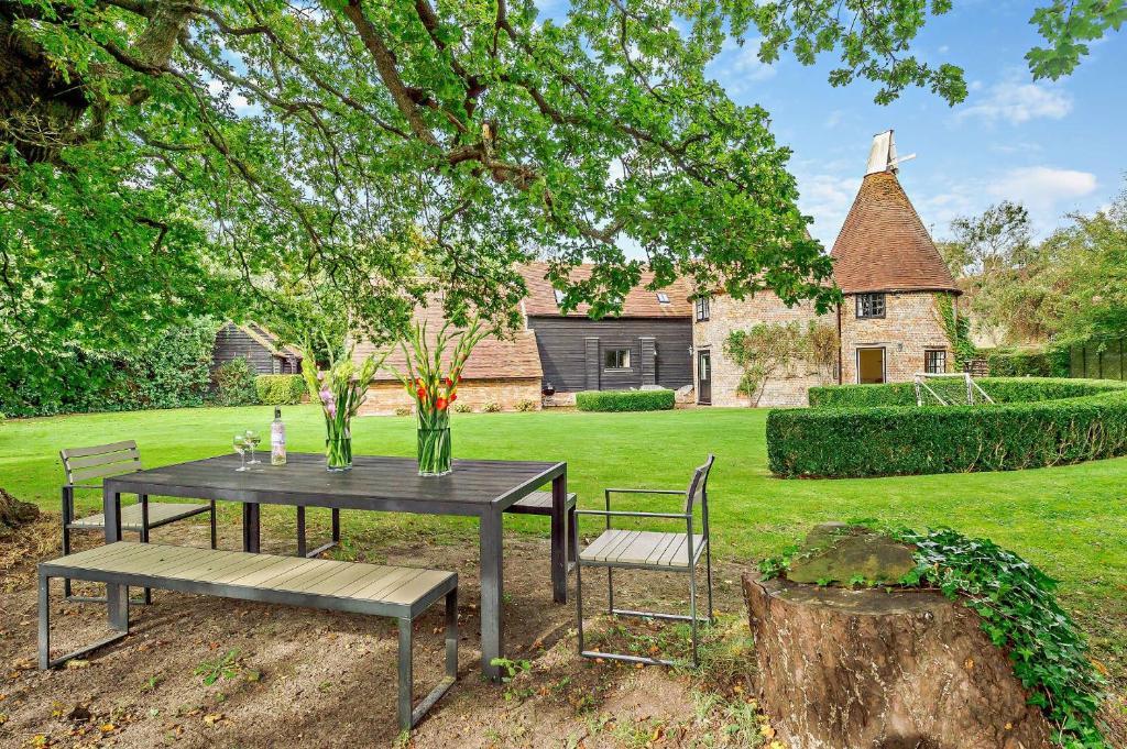 Court Lodge Oast ฮีทฟีลด์ ภายนอก รูปภาพ